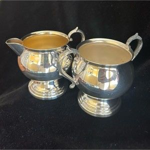 F. B. Rogers 2305 Silver plate creamer and sugar bowl on pedestal base